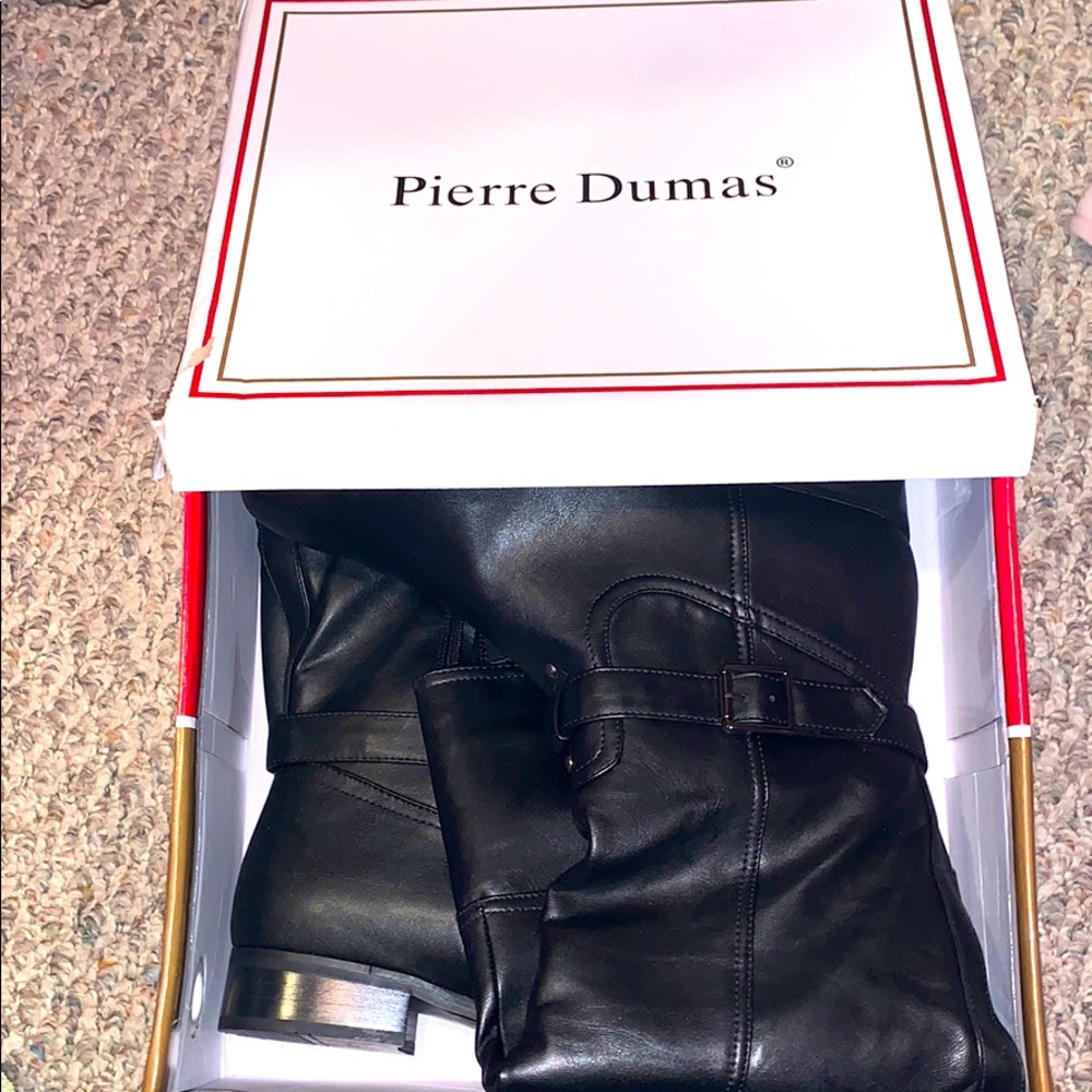 BRAND NEW WOMENS BOOTS